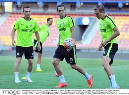 From left: soccer players David Lafata, Mario Holek and Borek Dockal train prior to the third qualifying round of the Champions League return match between Sparta Prague and CSKA Moscow in Prague, Czech Republic, on Tuesday, August 4, 2015. (CTKxPhoto MichalxDolezal) CTKPhotoP201508040707901  dol 004