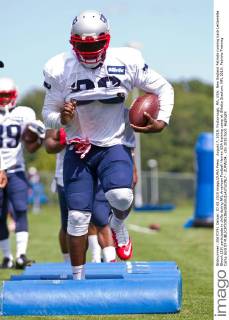 August 7, 2015; Foxborough, MA, USA: New England Patriots running back LeGarrette Blount (29) participate in drills during NFL American Football Herren USA training camp at Gillette Stadium. NFL 2015: Patriots Training Camp AUG 07 - ZUMAc04_