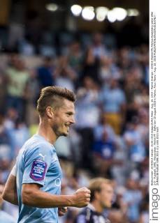 Aug. 15, 2015 - Malmö Sverige - 150815 Malmö FFs Markus Rosenberg jublar efter 2-0 - Fussball, SWE, Allsvenskan: Malmö FF - Gefle den 15 august 2015 in Malmö..Foto: News - Aug. 15, 2015  - ZUMAb138