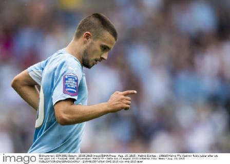 Aug. 15, 2015 - Malmö Sverige - 150815 Malmö FFs Vladimir Rodic jublar efter att han gjort 1-0 - Fussball, SWE, Allsvenskan: Malmö FF - Gefle den 15 august 2015 in Malmö..Foto: News - Aug. 15, 2015  - ZUMAb138