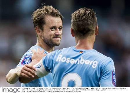 Aug. 15, 2015 - Malmö Sverige - 150815 Malmö FFs Kari Arnason - Markus Rosenberg efter 2-0 malet - Fussball, SWE, Allsvenskan: Malmö FF - Gefle den 15 august 2015 in Malmö..Foto: News - Aug. 15, 2015 - ZUMAb138