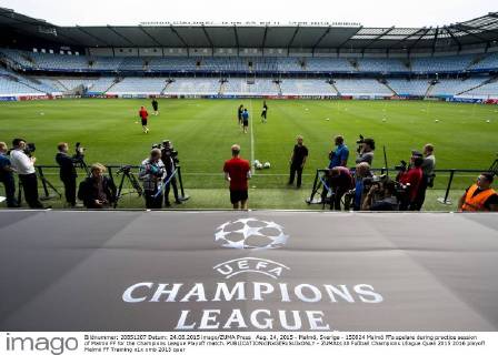 Aug. 24, 2015 - Malmö, Sverige - 150824 Malmö FFs spelare during practice session of Malmö FF for the Champions League Playoff match. - ZUMAb138