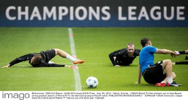 Aug. 24, 2015 - Malmö, Sverige - 150824 Malmö FFs Kari Arnason och Jo Inge Berget during practice session of Malmö FF for the Champions League Playoff match. - ZUMAb138