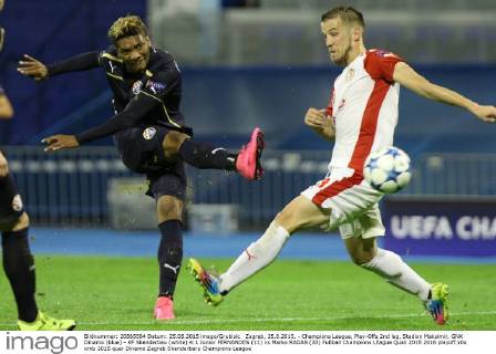 Zagreb, 25.8.2015. - Champions League, Play-Offs 2nd leg, Stadion Maksimir, GNK Dinamo (blue) - KF Skenderbeu (white) 4:1 Junior FERNANDES (11) vs Marko RADAS (33)