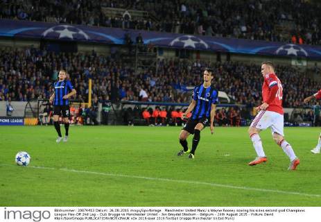 Manchester United ManU s Wayne Rooney scoring his sides second goal Champions League Play-Off 2nd Leg - Club Brugge vs Manchester United - Jan Breydel Stadium - Belgium - 26th August 2015 - Picture David Klein Sportimage EDITORIAL USE ONLY. No use with unauthorised audio, video, data, fixture lists, club league logos or live services. Online in-match use limited to 120 images, no video emulation. No use in betting, games or single club league player publications.