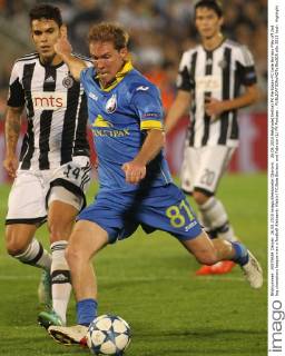 26.08.2015 Belgrade(Serbia) FK Partizsan-FC bate Borisov Play off 2nd leg champions league men s football Aleksandr Hleb(r) FC Bate Borisov and Fabricio (L) FK Partizan :