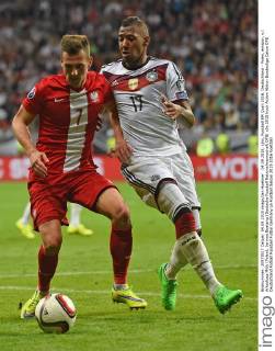 04.09.2015, xjhx, Fussball EM Quali 2016, Deutschland - Polen, emspor, v.l. Arkadiusz Milik (Polen), Jerome Boateng (Deutsche Fussball Nationalmannschaft DFB)