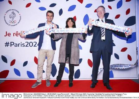 Aktuell Olympia 2024, Ausrichter-Kandidat Paris präsentiert Kampagne Tony Estanguet Anne Hidalgo ( maire de Paris ) et Bernard Lapasset Paris bewirbt sich für die Olympischen Sommerspiele 2024 - CNOSF - 25 09 2015 GwendolineLeGoffx 