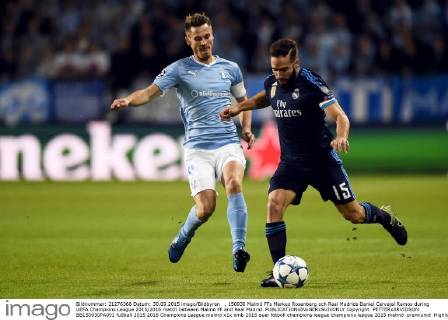 , 150930 Malmö FFs Markus Rosenberg och Real Madrids Daniel Carvajal Ramos during UEFA Champions League 2015 2016 match between Malmö FF and Real Madrid.  Copyright: PETTERxARVIDSON BB150930PA091
