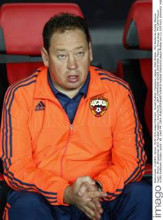 Aktuell Fußball, Champions League, ZSKA Moskau - PSV Eindhoven Russia. Moscow region. Khimki. 30 september 2015. Football stadium Arena Khimki . UEFA CHAMPIONS LEAGUE 2015 2016. Playing: Group stage. PFC CDKA Moscow vs PSV Eindhoven. Slutsky Leonid - Hd. coach PFC CSKA.