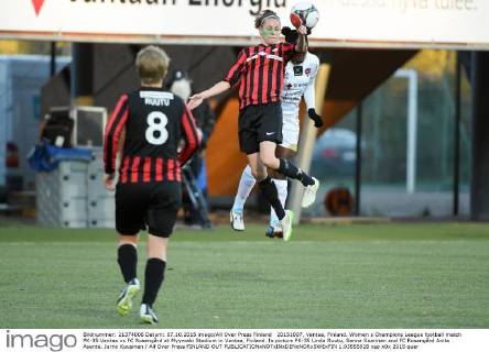 20151007, Vantaa, Finland. Women s Champions League football match PK-35 Vantaa vs FC Roseng?rd at Myymaki Stadium in Vantaa, Fniland. In picture PK-35 Linda Ruutu, Sanna Saarinen and FC Roseng?rd Anita Asante. Jarno Kuusinen All Over Press FINLAND OUT 1.03555928