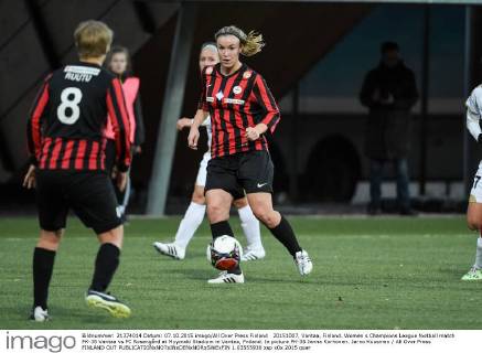 20151007, Vantaa, Finland. Women s Champions League football match PK-35 Vantaa vs FC Roseng?rd at Myymaki Stadium in Vantaa, Fniland. In picture PK-35 Jenna Korhonen. Jarno Kuusinen All Over Press FINLAND OUT 1.03555936