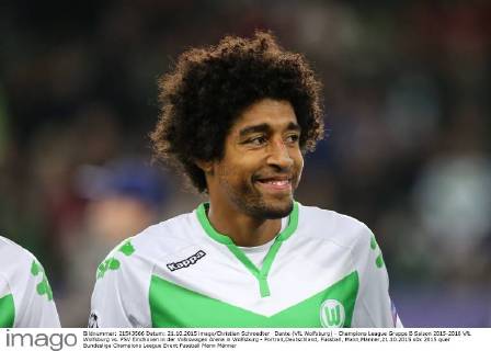 Dante (VfL Wolfsburg) - Champions League Gruppe B Saison 2015-2016 VfL Wolfsburg vs. PSV Eindhoven in der Volkswagen Arena in Wolfsburg - Portrait,Deutschland, Fussball, Mann,Männer,21.10.2015
