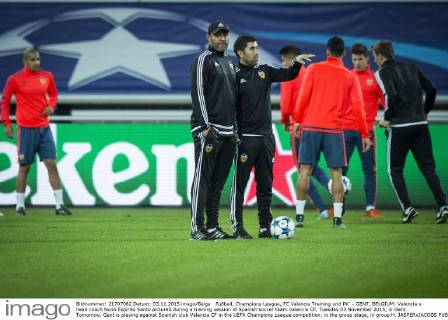 Fußball, Champions League, FC Valencia Training und PK - GENT, BELGIUM: Valencia s head coach Nuno Espirito Santo pictured during a training session of Spanish soccer team Valencia CF, Tuesday 03 November 2015, in Gent. Tomorrow, Gent is playing against Spanish club Valencia CF in the UEFA Champions League competition, in the group stage, in group H. JASPERxJACOBS  x04732871x