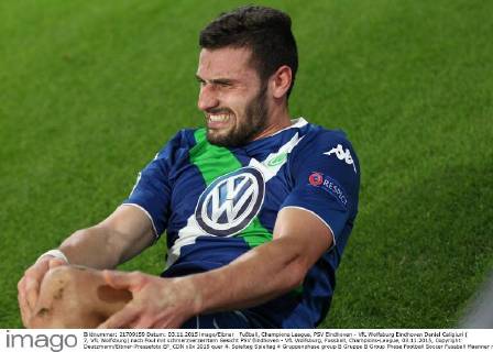 Fußball, Champions League, PSV Eindhoven - VfL Wolfsburg Eindhoven Daniel Caligiuri ( 7, VfL Wolfsburg) nach Foul mit schmerzverzerrtem Gesicht PSV Eindhoven - VfL Wolfsburg, Fussball, Champions-League, 03.11.2015, Copyright: Deutzmann Eibner-Pressefoto EP_CDN