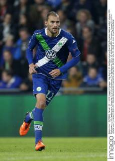 Bas Dost of VFL Wolfsburg during the UEFA Champions League match between PSV Eindhoven and VfL Wolfsburg on November 3, 2015 in Eindhoven, The Netherlands. PSV v VfL Wolfsburg UEFA Champions League 2015 2016 xVIxJeroenxPutmansxIVx 4570281