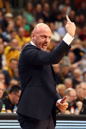 Ludwigsburg Head Coach Sasa Obradovic ( ALBA BERLIN ), MHP RIESEN Ludwigsburg vs. ALBA Berlin, Basketball, BEKO Basketball Bundesliga, 02.01.2016, Copyright: Langerx xEibner-Pressefoto EP_HLR