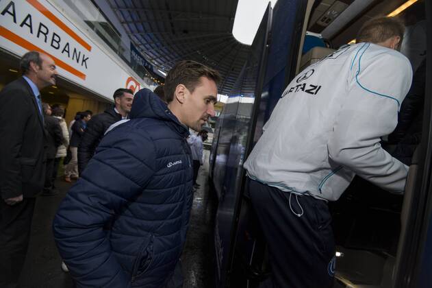 - GENT, BELGIUM: Gent s Sven Kums pictured during the presentation of the new bus of Belgian soccer team AA Gent, Friday 15 January 2016, in Gent. JASPERxJACOBS x04773843x