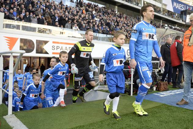 - GENT, BELGIUM: Gent s Sven Kums pictured before the Jupiler Pro League match between KAA Gent and RSC Anderlecht, in Gent, Sunday 17 January 2016, on day 22 of the Belgian soccer championship. YORICKxJANSENS x04775557x