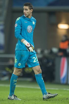 Wolfsburg s goalkeeper Koen Casteels pictured during a game between Belgian KAA Gent and German VfL Wolfsburg, a first leg of the 1 8 finals of the UEFA Champions League competition, in Gent, Wednesday 17 February 2016. JASPERxJACOBS x04794859x