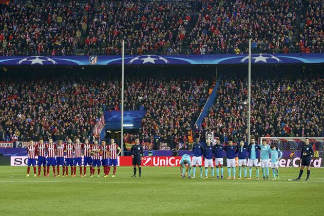 shout out teams of Club Atletico de Madrid en team of PSV during the UEFA Champions League Round of 16, Second leg match between Atletico madrid and PSV Eindhoven on March 15, 2016 at the Estadio Vicente Calder& 243;n in Madrid, Spain. Atletico Madrid v PSV Eindhoven UEFA Champions League 2015 2016 xVIxxIVx 5165556