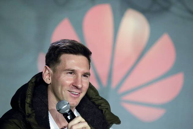 BARCELONA, March 17, 2016 -- FC Barcelona Barca s Argentinian forward Lionel Messi attends a press conference PK Pressekonferenz in which Huawei announces Messi s appointment as the company s latest Global Brand Ambassador in Barcelona, Spain, March 17, 2016. ) (SP)SPAIN-BARCELONA-HUAWEI-MESSI PauxBarrena