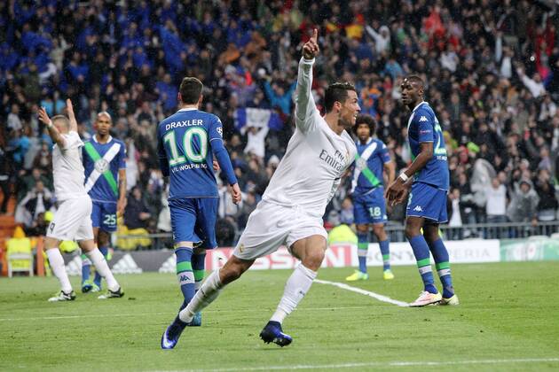 Lissabon Cristiano Ronaldo ( Real Madrid ) nach dem 2:0, Real Madrid vs. VfL Wolfsburg, Fussball, Champions League Viertelfinale, 12.03.2016, Copyright: Langer Eibner-Pressefoto EP_HLR