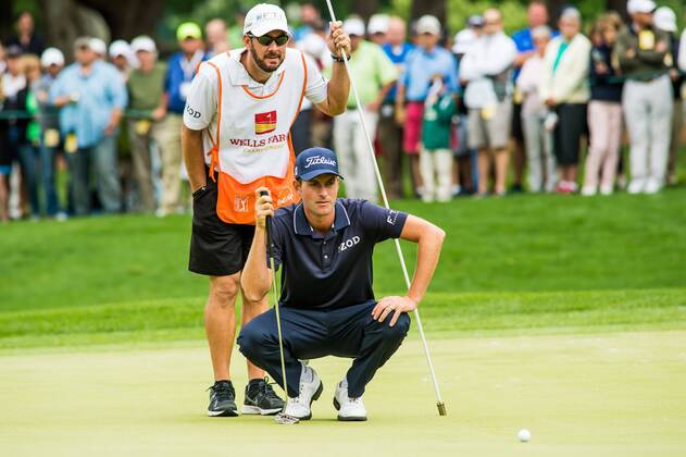 Golfer Webb Simpson and his caddie read a putt on the fifth green during the Wells Fargo Championship on Friday, May 6, 2016 at Quail Hallow Country Club in Charlotte, NC. David Grooms CSM PGA Golf Herren 2016: Wells Fargo Championship MAR 6 - ZUMAc04_