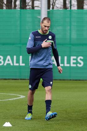 Fußball, UEFA Champions League, Pressekonferenz und Abschlusstraining VfL Wolfsburg und Real Madrid; Bas Dost (Wolfsburg, 12) Freisteller, Einzelbild, Aktion, action. xtgx