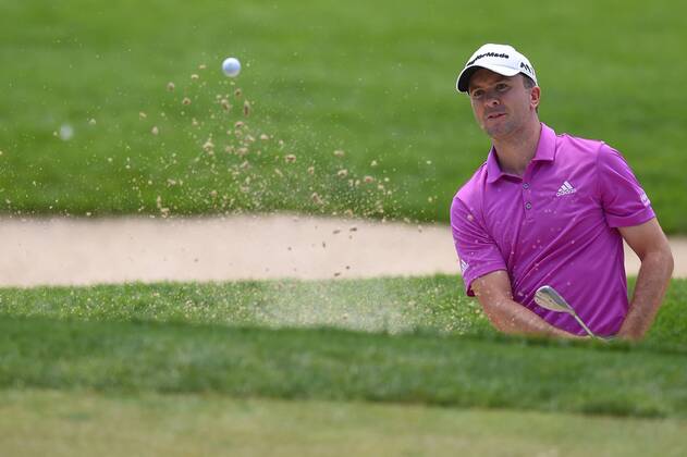 June 25, 2016 - Martin Laird hits out of the green side bunker on hole number two during third round play at the Quicken Loans National at Congressional Country Club in Bethesda MD. PGA Golf Herren 2016: Quicken Loans National JUN 25 - ZUMAcjm_