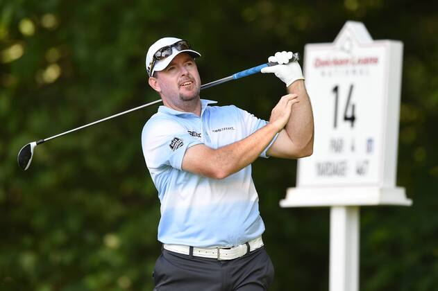 June 25, 2016 - Robert Garrigus tees off at hole fourteen during third round play at the Quicken Loans National at Congressional Country Club in Bethesda MD. PGA Golf Herren 2016: Quicken Loans National JUN 25 - ZUMAcjm_