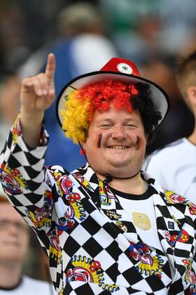 Fussball, Herren, Saison 2015 16, EM 2016 in Frankreich, Viertelfinale in Bordeaux, Deutschland - Italien, deutscher Fan in Clownkostüm mit Perücke und Fanhut, 02.07.2016,