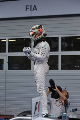 Austrian Grand Prix, Red Bull Ring 30 June - 3 July 2016 03.07.2016 - Celebration in parc fermee, winner: Lewis Hamilton (GBR) Mercedes AMG F1 W07