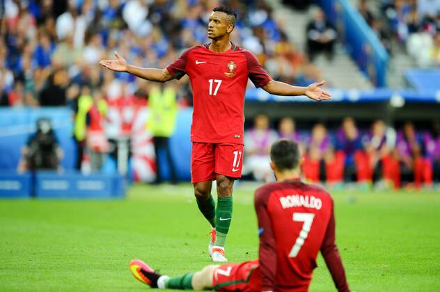 17 NANI (por) - 07 CRISTIANO RONALDO (por) - COLERE FOOTBALL : Portugal vs France - UEFA EURO EM Europameisterschaft Fussball Nationalteam 2016 - Finale - 10 07 2016 FEP Panoramic 