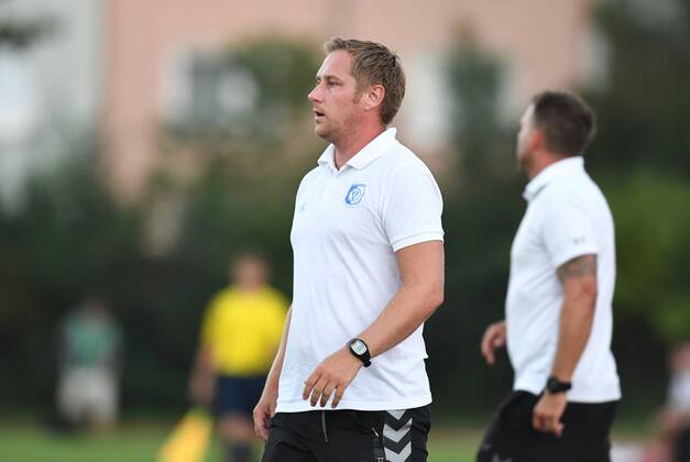Fußball, Trainerhistorie, TeBe Berlin Fussball, Herren, Saison 2016 17, NOFV-Oberliga Nord, VSG Altglienicke - Tennis Borussia 2:1, Trainer Dennis Kutrieb (VSG Altglienicke), 26.08. 2016,