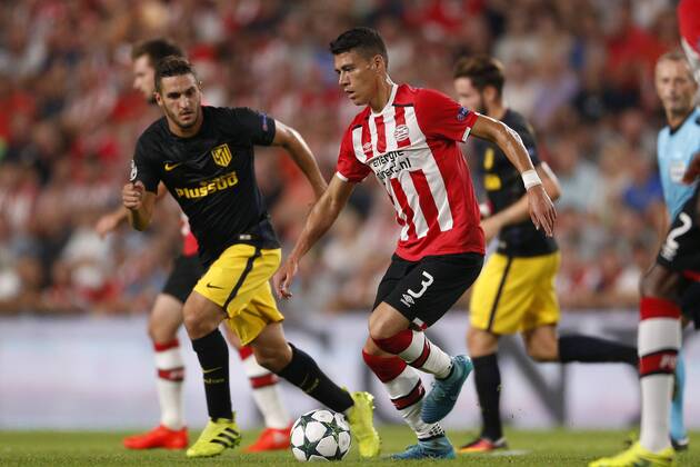 Hector Moreno of PSVduring the UEFA Champions League group D match between PSV Eindhoven and Atletico Madrid on September 13, 2016 at the Philips stadium in Eindhoven, The Netherlands. PSV v Atletico Madrid UEFA Champions League 2016 2017 xVIxJeroenxPutmansxIVx 6214474