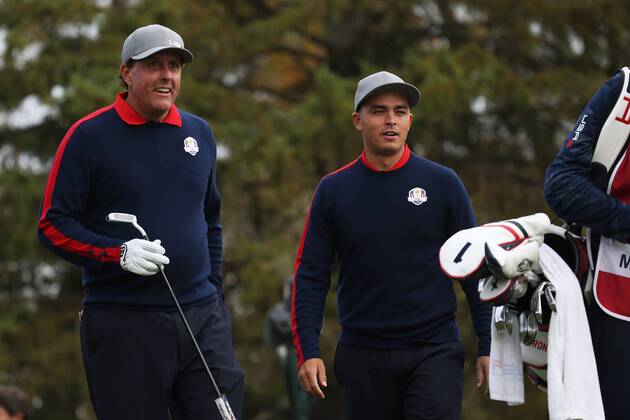 GOLF - Ryder Cup 2016 CHASKA,MINNESOTA,USA,30.SEP.16 - GOLF - Ryder Cup, Hazeltine National Golf Club. Image shows Phil Mickelson and Rickie Fowler (USA). GEPAxpictures xDanielxGoetzhaber