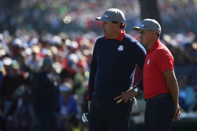 GOLF - Ryder Cup 2016 CHASKA,MINNESOTA,USA,30.SEP.16 - GOLF - Ryder Cup, Hazeltine National Golf Club. Image shows Phil Mickelson and Rickie Fowler (USA). GEPAxpictures xDanielxGoetzhaber