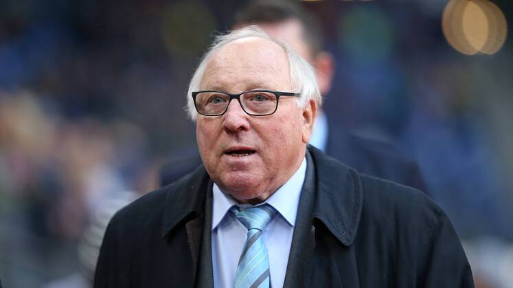 05.11.2016, Fussball 1.Bundesliga 2016 2017, 10.Spieltag, Hamburger SV - Borussia Dortmund, im Volksparkstadion Hamburg. Uwe Seeler 