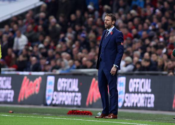 11.11.2016. Wembley Stadium, London, England. World Cup Qualifying Football. England versus Scotland. England interim manager Gareth Southgate shouts instructions to his players xMarkxKertonx  ActionPlus11808470