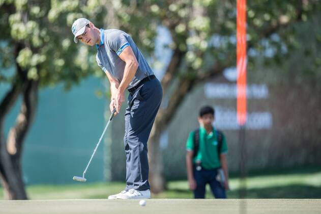 Martin Kaymer of Germany putts during the PGA Golf Herren European Tour Dubai Desert Classic Tournament Day 3 at the Emirates Golf Club, Dubai, UAE on 4 February 2017. Copyright: xGrantxWinterx 14030082