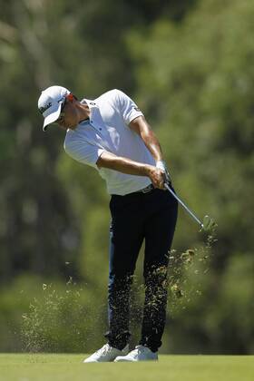 February 18th 2017, Lake Karrinyup Country Club, Perth, Western Australia, Australia; ISPS Handa World Super 6 Perth Golf Tournament Day 3 Jason Scrivener (AUS) plays an approach shot on the 4th fairway during his round on day 3 xDavidxWoodleyx  ActionPlus11847453