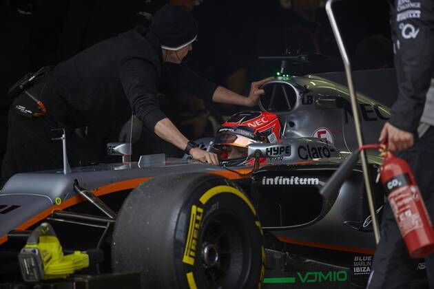 French Formula One driver Esteban Ocon of Force India team takes part in the second practice session at the Montmelo racetrack in Barcelona, Spain 28 February 2017. Formula One practice session !ACHTUNG: NUR REDAKTIONELLE NUTZUNG! Copyright: xALEJANDROxGARCIAx 20170228-636238989229084338