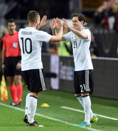 Fußball-Länderspiel: Deutschland - England 22.03.2017 in Dortmund. Sebastian Rudy wird für Lukas Podolski eingewechselt. HM