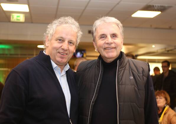 Länderspiel, Deutschland - England, 22. 03.2017, in Dortmund, Treffpunkt Club der Nationalspieler. -- Wolfgang Benkert ( links ) und Jürgen Croy ( beide DDR Torhüter )