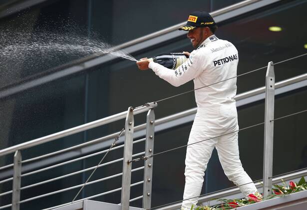 Shanghai: Motorsports: FIA Formula One World Championship WM Weltmeisterschaft 2017 Start 44 Lewis Hamilton (GBR, Mercedes AMG Petronas) winning the race Chinese Formula One Grand Prix Shanghai Circuit on April 08, 2017 in Shanghai, China. (Photo by Hoch Zwei) Shanghai China xHZx