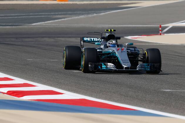 Motorsports: FIA Formula One World Championship WM Weltmeisterschaft 2017, Grand Prix of Bahrain, 77 Valtteri Bottas (FIN, Mercedes AMG Petronas) Sakhir Bahrain xHOCHxZWEIx