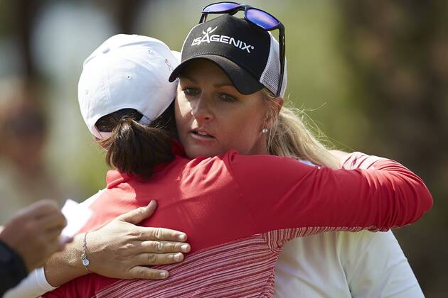 Swiss golfer Anna Nordqvist (L) greets Spanish Carlota Ciganda during the first day of the Mediterranean Ladies Golf Open at Terramar Golf Club in Sitges, Barcelona, northeastern Spain, 20 April 2017. The tournament tuns until the upcoming 23 April. MEDITERRANEAN LADIES OPEN !ACHTUNG: NUR REDAKTIONELLE NUTZUNG!  Copyright: xALEJANDROxGARCÍAx GRA251 20170420-636282979683693470
