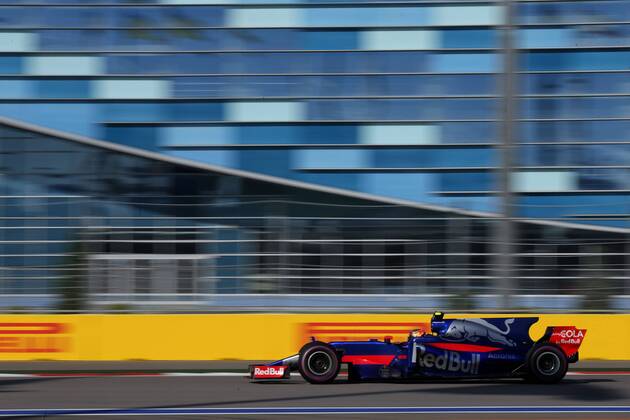 Motorsports: FIA Formula One World Championship WM Weltmeisterschaft 2017, Grand Prix of Russia, 55 Carlos Sainz (ESP, Scuderia Toro Rosso), Sotschi Russia xHOCHxZWEIx