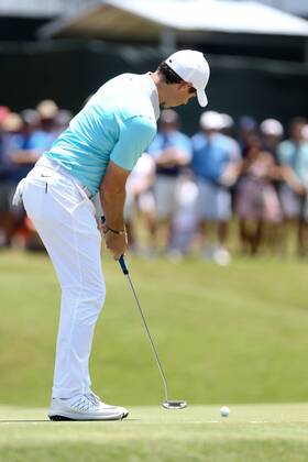 May 12, 2017 - Ponte Vedra Beach, Florida, United States - Rory McIlroy putts the 9th green during the second round of The PLAYERS Championship at TPC Sawgrass. Golf 2017: The PLAYERS Championship - Round 2 - ZUMAw109 20170512_zap_w109_010 Copyright: xDebbyxWongx